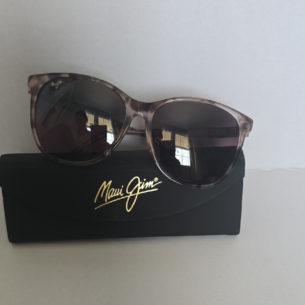 Maui Jim Purple Tortoise Sunglasses - Picture 5 of 5